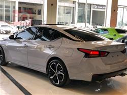 نيسان ألتيما